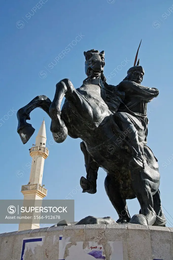 Statue of Saladin, Karak, Jordan