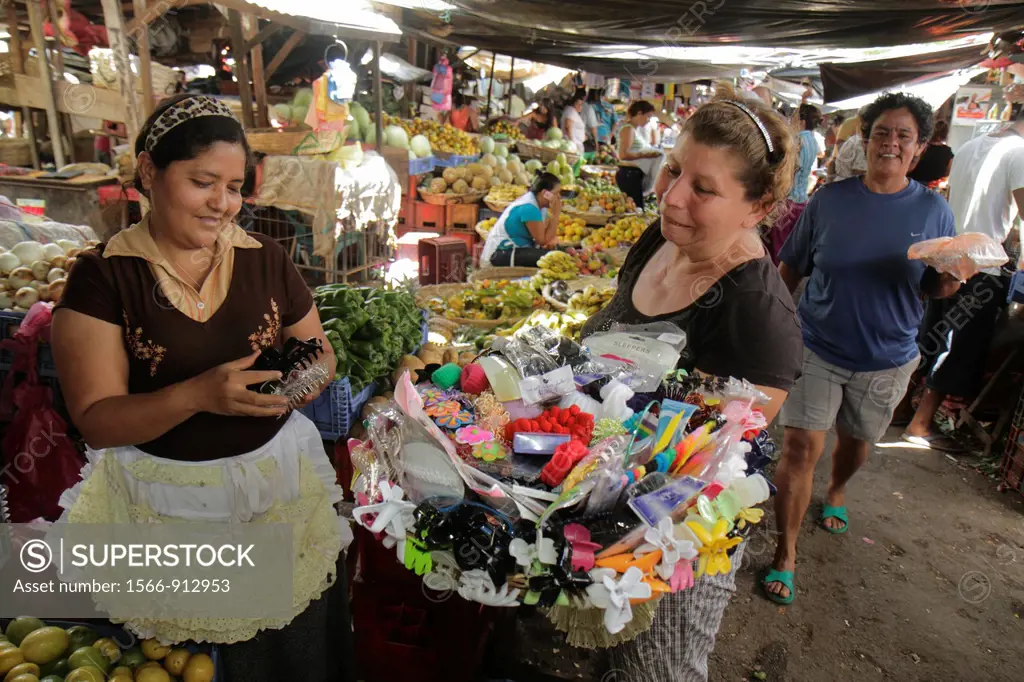 Nicaragua, Managua, Mercado Roberto Huembes, market, hair clips