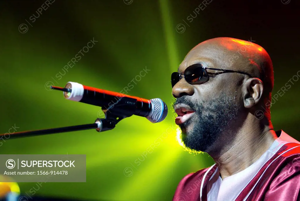 Isaac Hayes live at the Opera House, Bournemouth  Famous for his music from the motion picture ´Shaft´ and for being the voice of the Chef in ´Southpa...