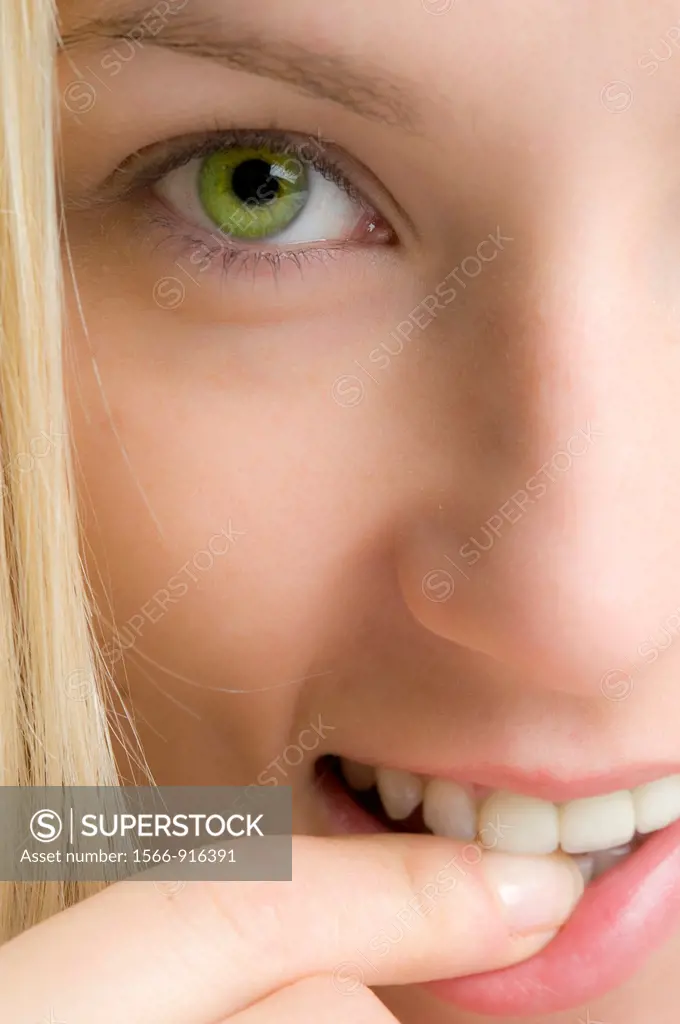 Blonde woman with green eyes