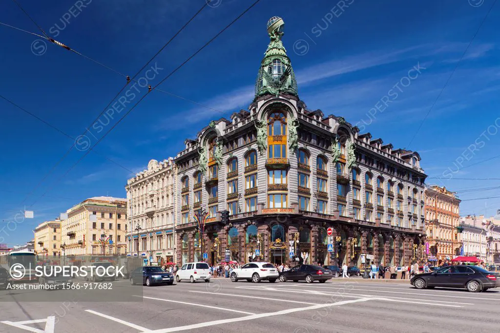 Russia, Saint Petersburg, Center, Nevsky Prospekt and Singer Building