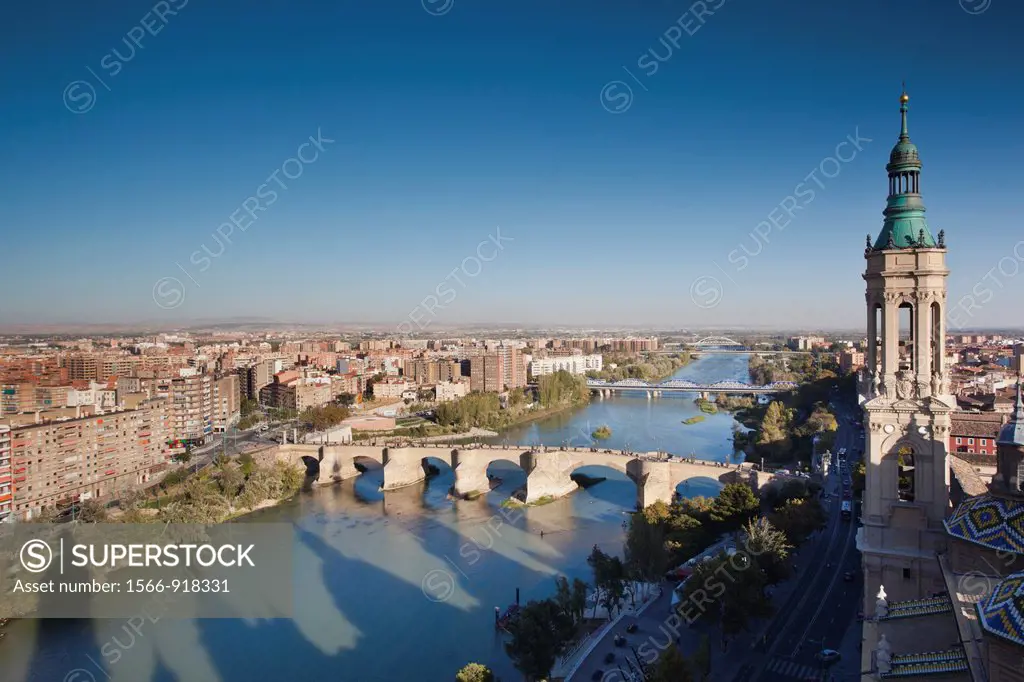 Spain, Aragon Region, Zaragoza Province, Zaragoza, Basilica de Nuestra Senora del Pilar, elevated view from the Torre Pilar tower