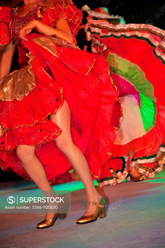 Dancing, Old Town, Plaza Machado, Mazatlan, Sinaloa, Mexico