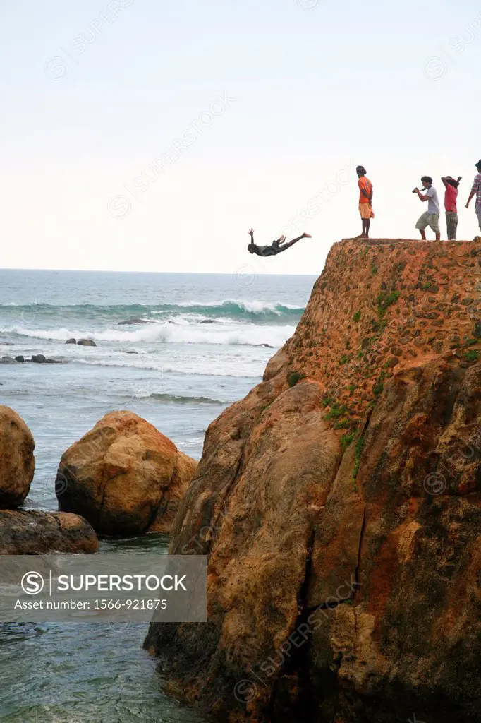 Cliff diving, Galle Fort, Sri Lanka