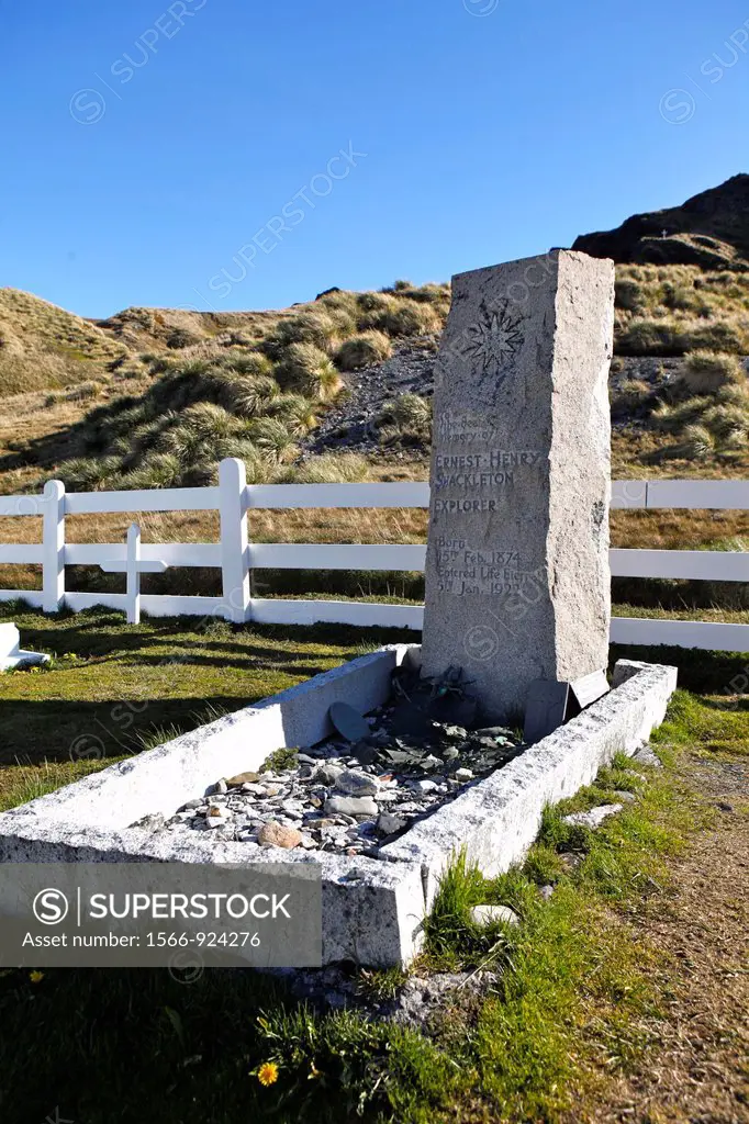 Ernest Shackleton´s grave in Grytviken, South Georgia island, South Georgia Islands, Antarctica