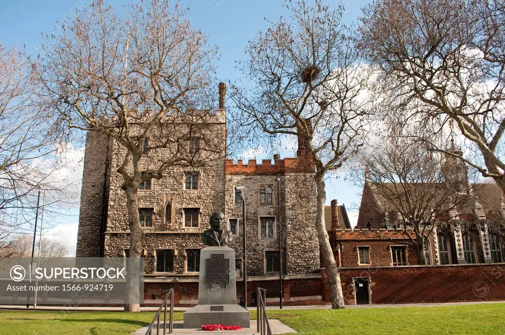 Monument in honour of SOE - special operations executive, and Lambeth Palace in the background, London, UK