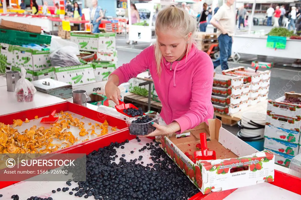 blueberries, tammelantori market, tampere, finland, europe