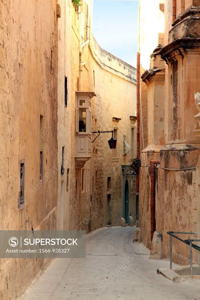 Malta, Mdina, alley, Carmer streets