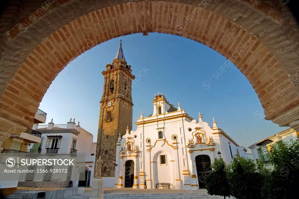 Santiago Apostol Parish Church and arch of the City Hall, Bollullos par del Condado, Huelva-province, Spain,        