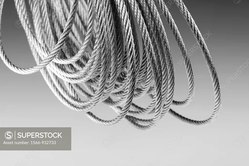 galvanised or galvanized steel wire