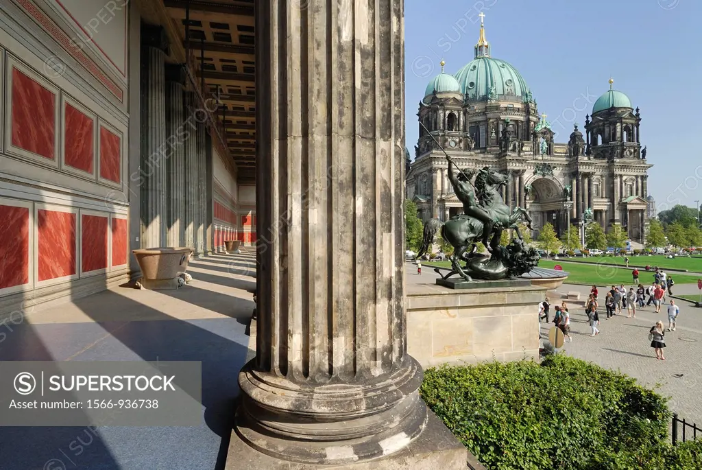 Berlin  Germany  Altes Museum foreground & the Berliner Dom / Cathedral, Lustgarten