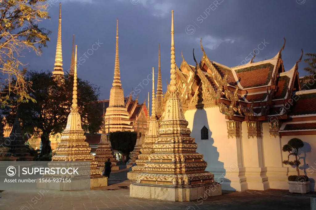 Wat Pho buddhist temple, Bangkok, Thailand