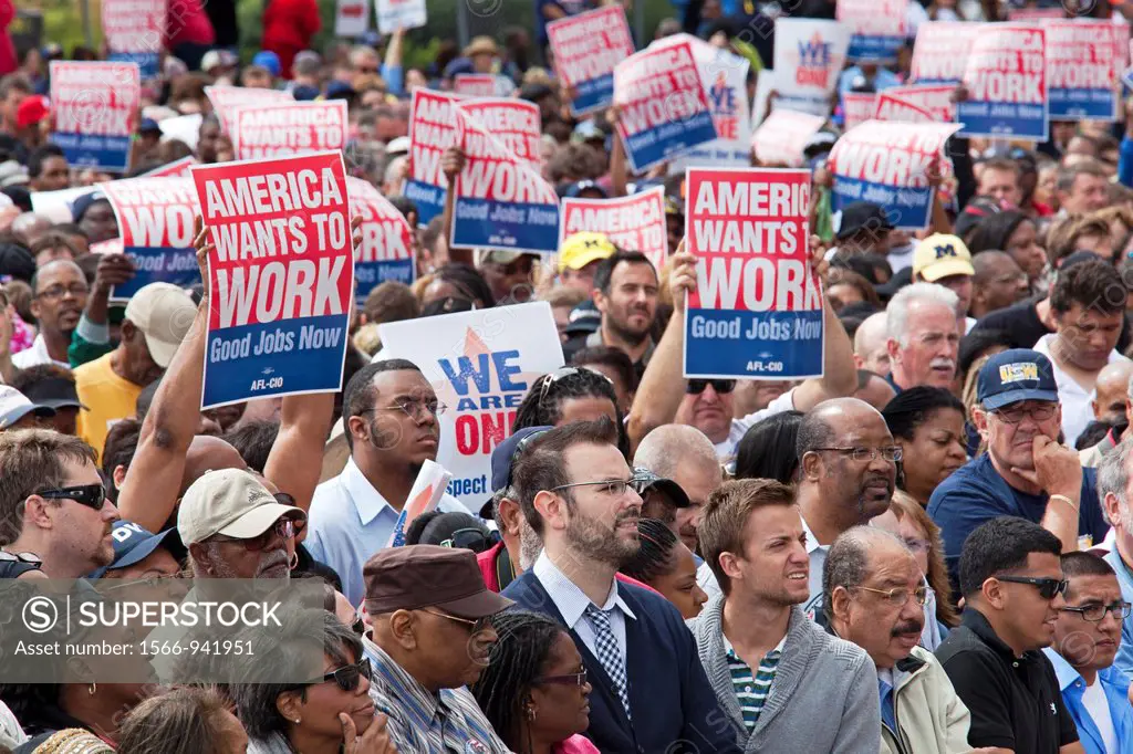 Detroit, Michigan - The crowd at President Barack Obama´s Labor Day rally in Detroit