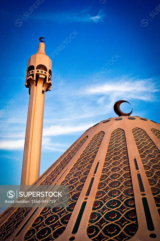 Exterior of the Fatima Mosque In Dahiyat Abdullah Al Salem,Kuwait city, Kuwait