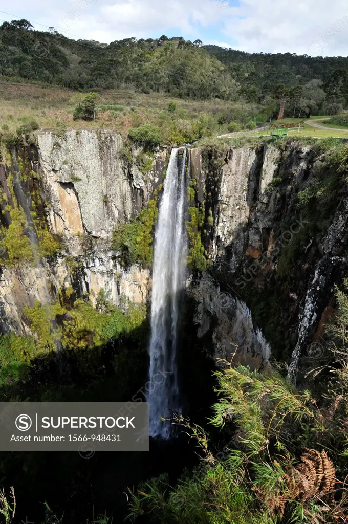 Waterfall ´ Cachoeira do Avencal´, Urubici, Santa Catarina, Brazil.