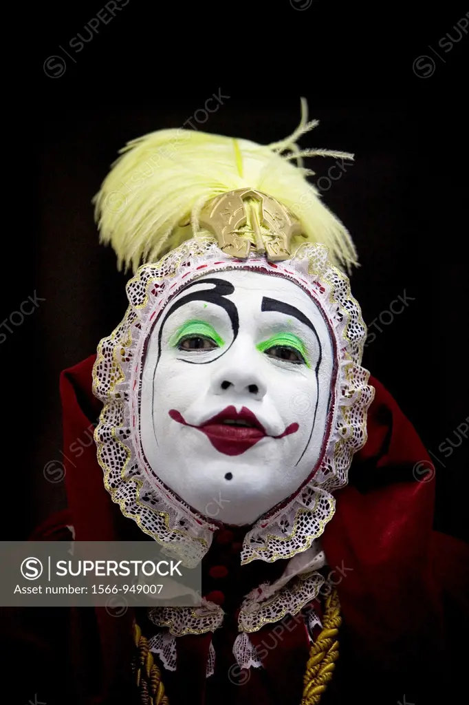 A buffoon clown poses at the 16th International Clown Convention: The Laughter Fair organized by the Latino Clown Brotherhood, in Mexico City, October...