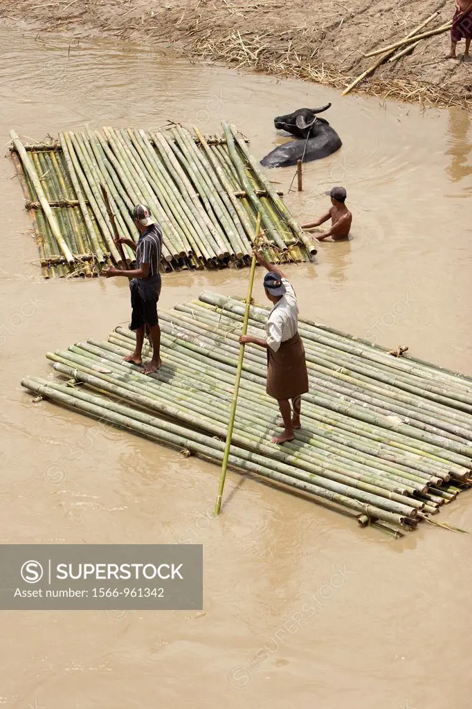 Rafts, Taungoo, Bago Division, Myanmar, Burma, Asia
