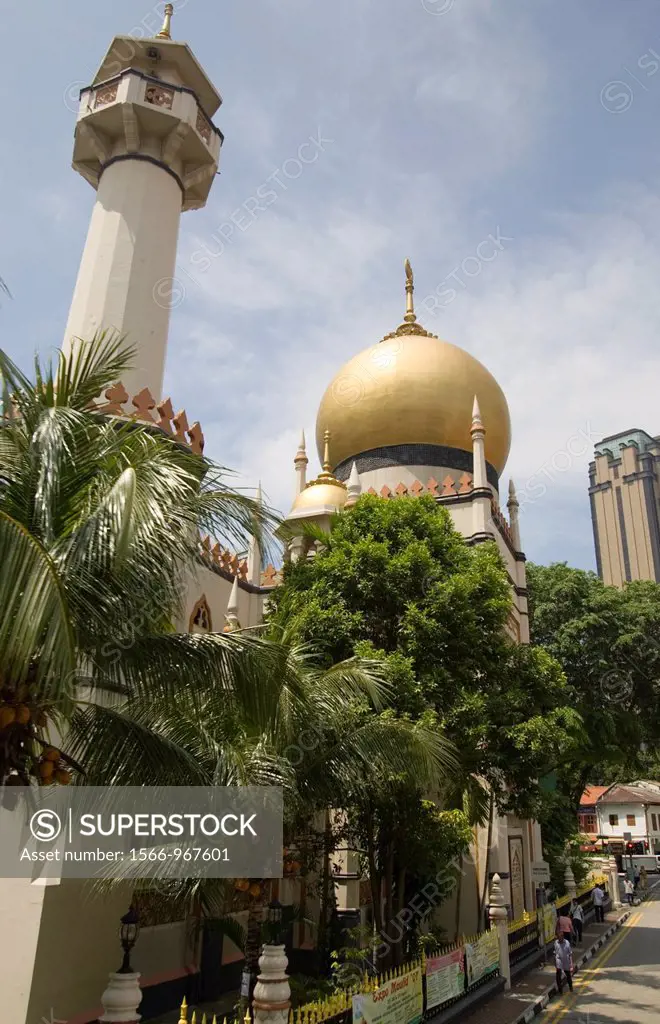 Sultan Mosque gold dome Kampong Glam Singapore