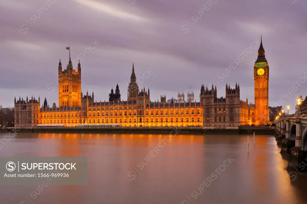 Houses of Parliament and Westminster Bridge spanning the River Thames, London, England, UK, Europe