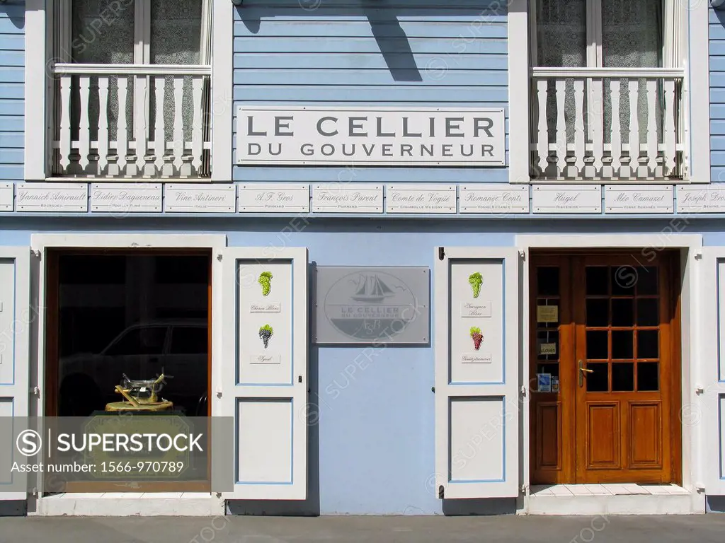 Leading brand wine and liquor store Le Cellier du Gouverneur Gustavia St Barts