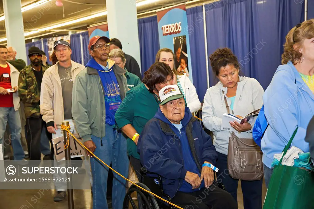 Phoenix, Arizona - Veterans line up to check in for the Arizona StandDown for Homeless Veterans  The three-day event provided help with shelter, healt...
