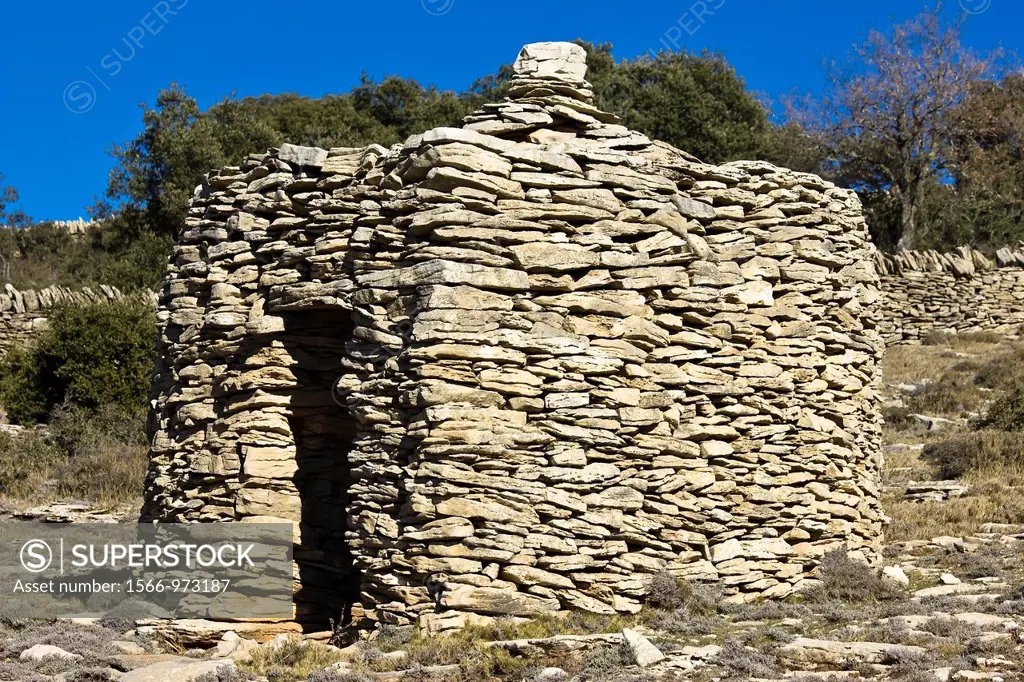 Dry stone hut - Ares - Alto Maestrazgo - Maestrazgo - Castellón Province - Comunidad Valenciana- Spain - Europe