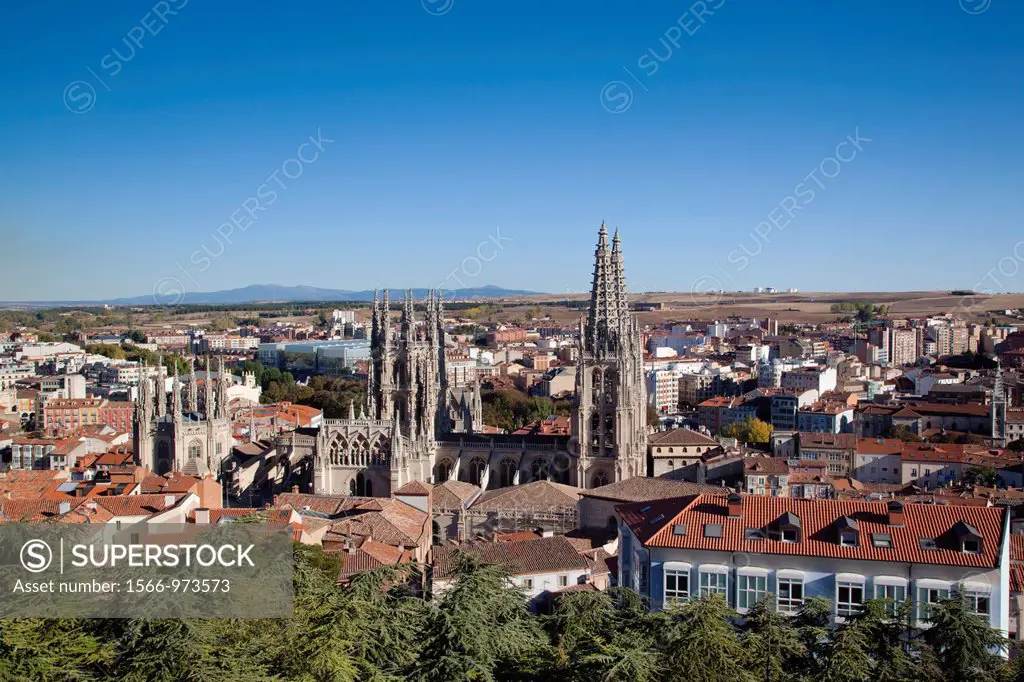 Spain, Castilla y Leon Region, Burgos Province, Burgos, Burgos Cathedral, elevated view