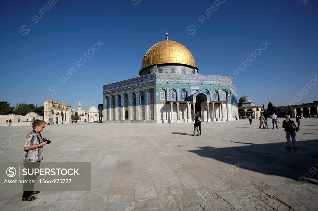 Tourists visit the Dome of the Rock on Temple Mount in the Old City of Jerusalem