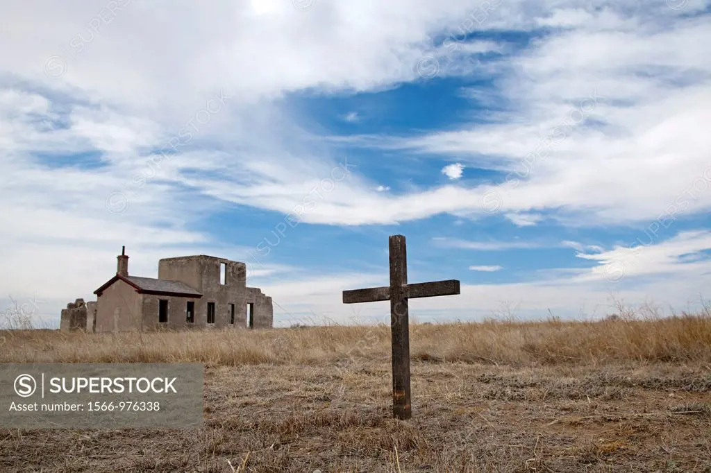 Fort Laramie, Wyoming - A grave near the runis of the hospital at Fort Laramie National Historic Site  The U S  Army post protected trappers, traders ...