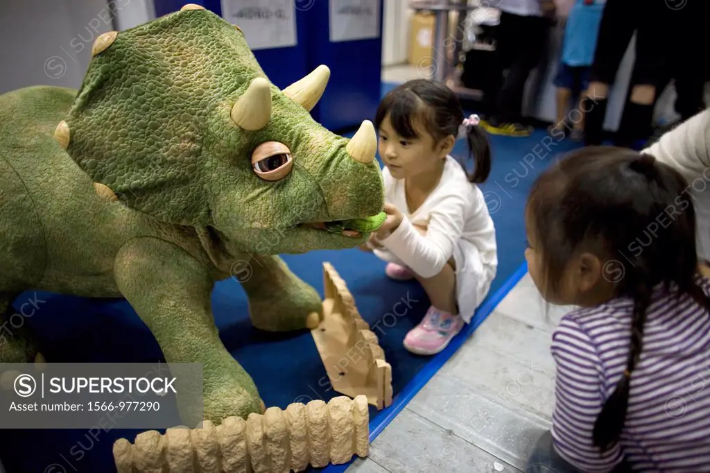 The first robot fair was held in Tokyo-Japan on 11 oct 2008 The main roboto builders showed their work at this venue There are also several types of r...