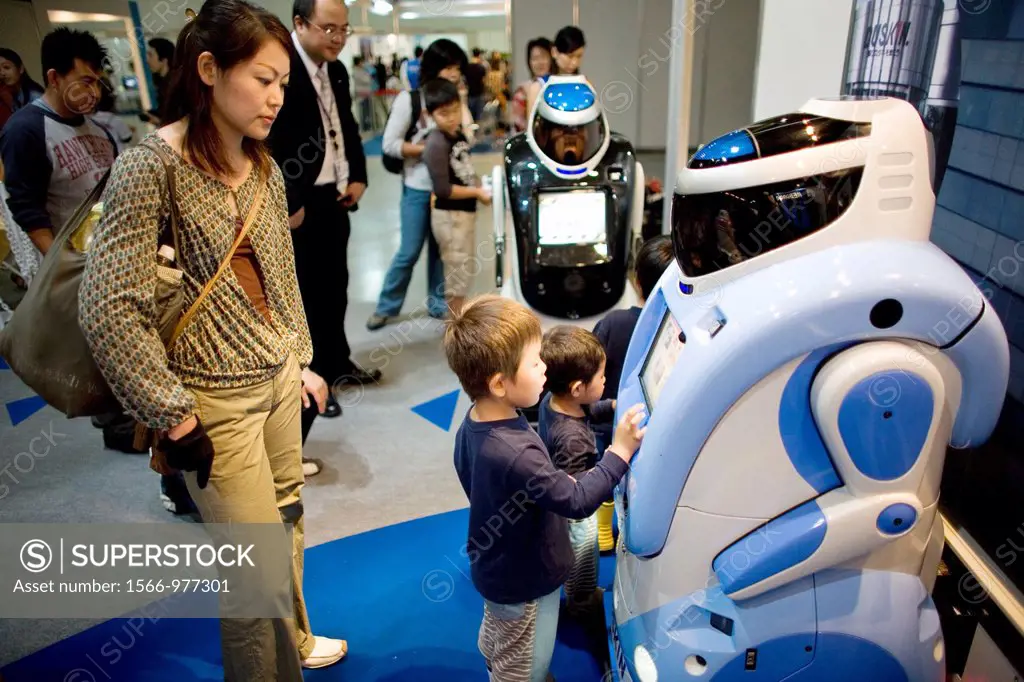 The first robot fair was held in Tokyo-Japan on 11 oct 2008  The main roboto builders showed their work at this venue    The Japanese police to guard ...