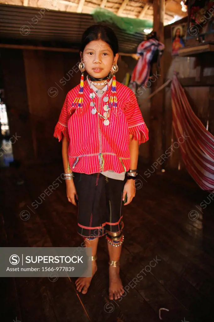 A young girl in the camp Approximately 300 Burmese refugees in Thailand are members of the indigenous group known as the Longnecks The largest of the ...