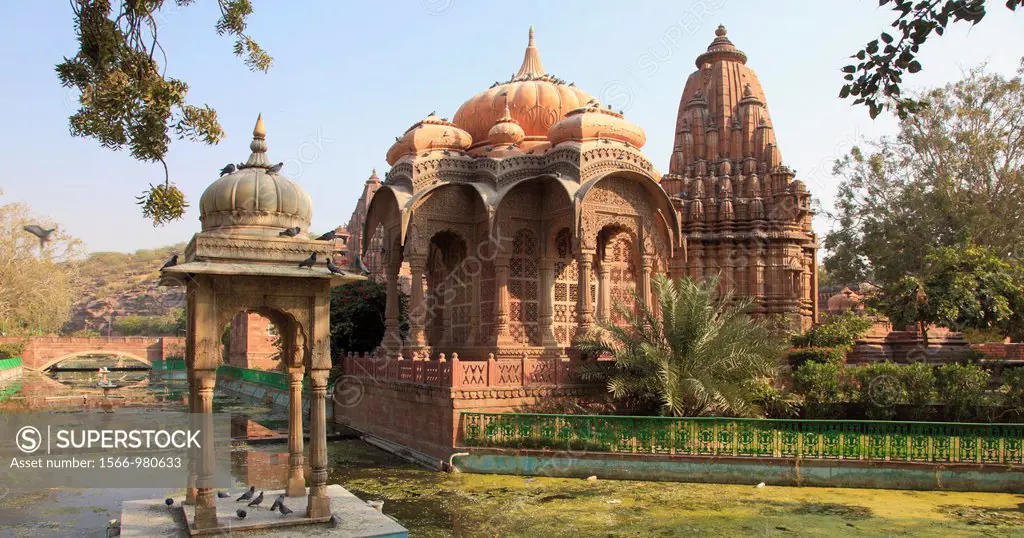 India, Rajasthan, Jodhpur, Mandore Gardens, cenotaphs of Jodhpur´s rulers,
