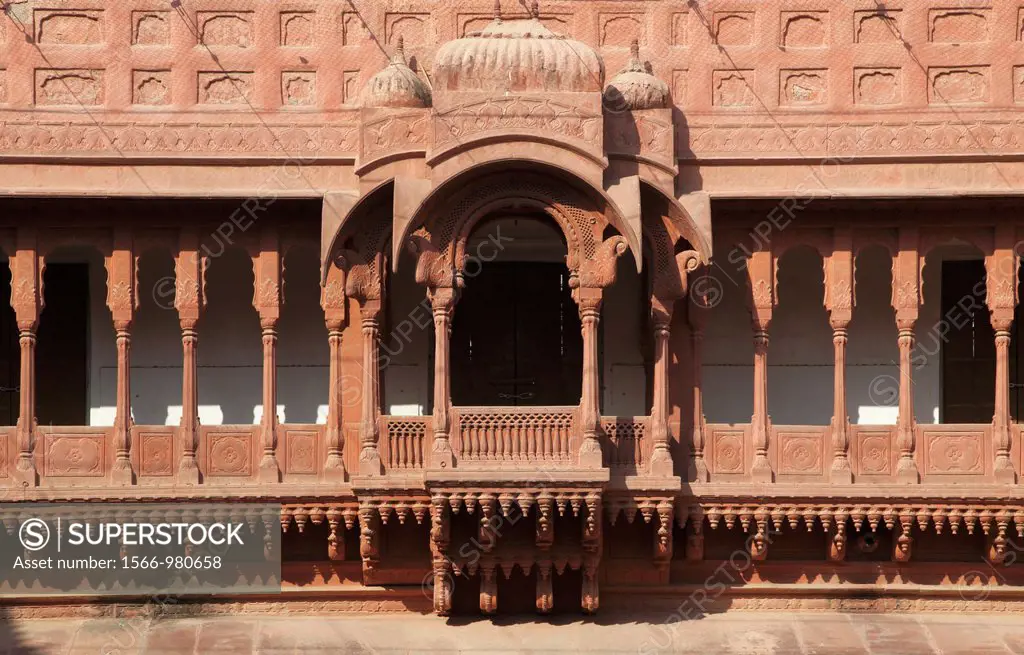 India, Rajasthan, Bikaner, Junagarh Fort, architecture detail,