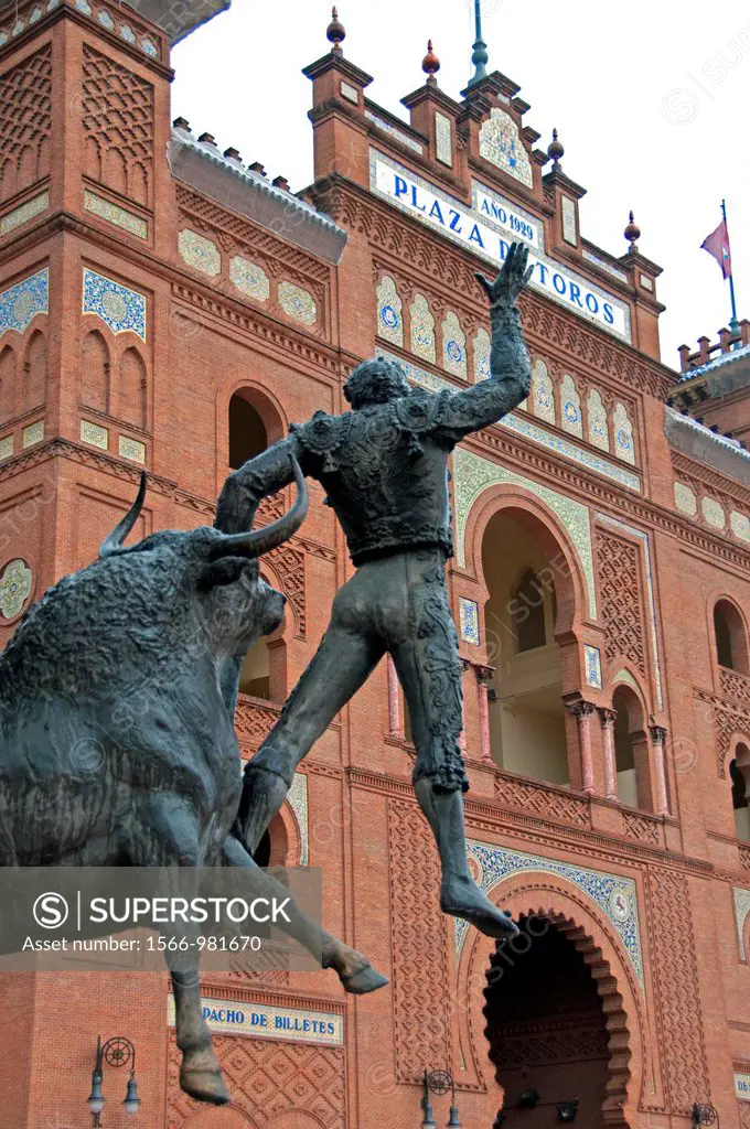 Monument memorial to bullfighter José Cubero Sánchez El Yiyo by Luis A. Sanguino, in front of Bullring Plaza de Toros de Las Ventas, The last matador ...