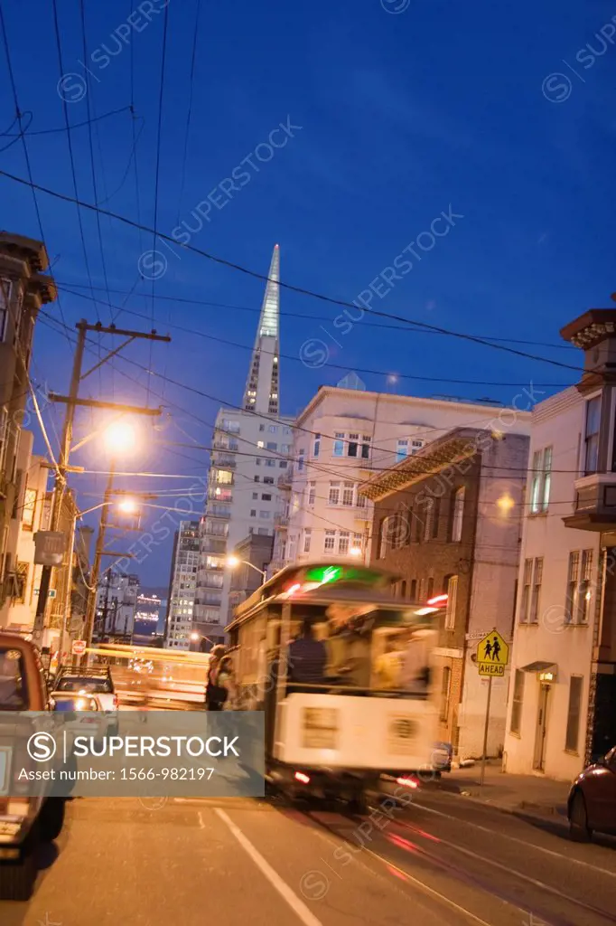 Cable car on Washington Street in Nob Hill, San Francisco, California, USA