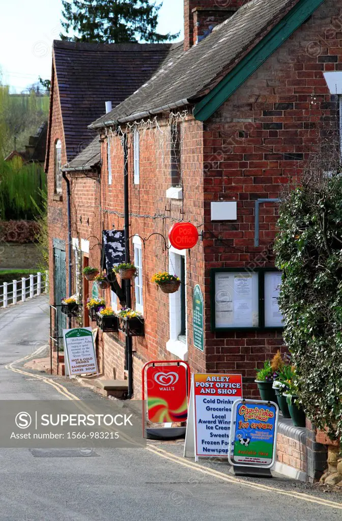 Post Office and shop at the riverside village of Upper Arley, Shropshire and Worcestershire border, England, Europe