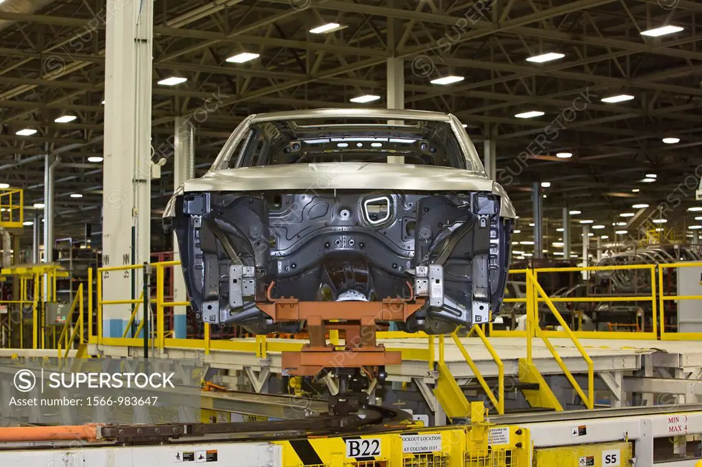 Detroit, Michigan - An auto body moves along the assembly line at Chrysler´s Jefferson North Assembly Plant