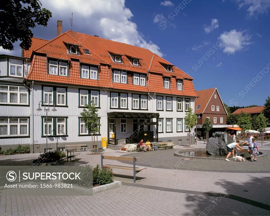 Germany, Goslar, Goslar-Hahnenklee-Bockswiese, nature reserve Harz, Harz, Oberharz, Lower Saxony, Creativ Hotel Post, spring, well, people