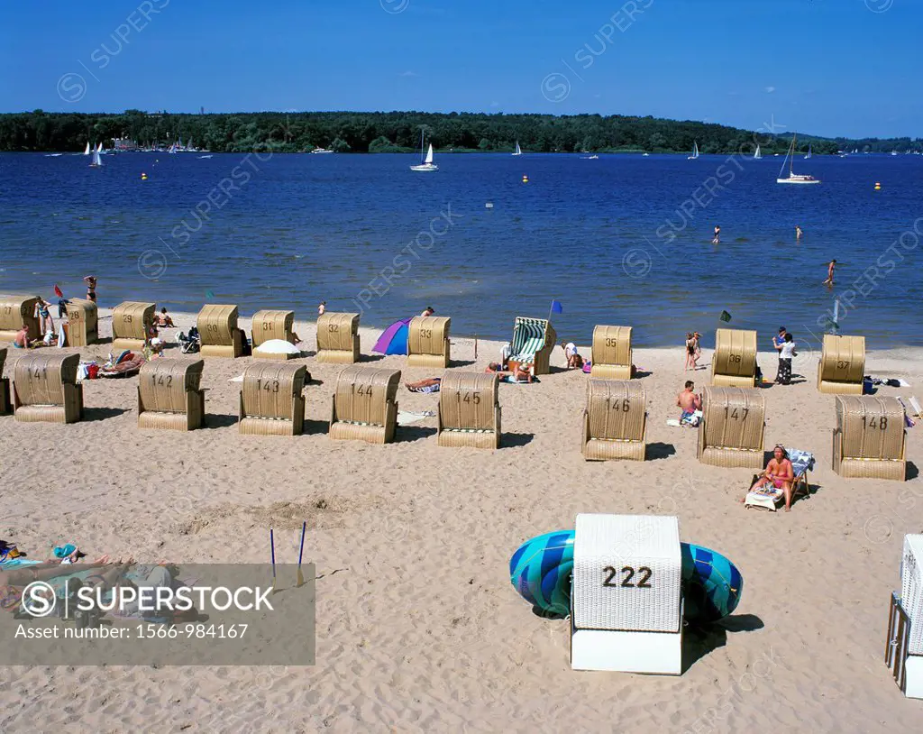 Germany, Berlin, Spree, Capital of Germany, Berlin-Wannsee, Grosser Wannsee, Greater Wannsee, Havel, Havel bight, Havel bay, Strandbad Wannsee, bathin...