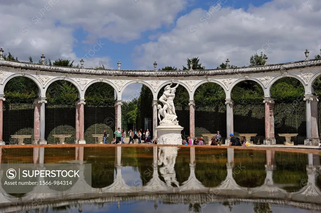 Bosquet des Sources-La Colonnade, Gardens of Versailles, Yvelines departement, France, Europe