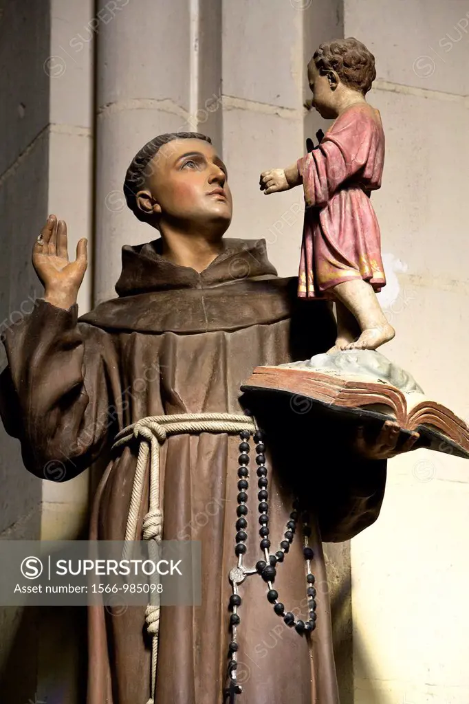statue of st antoine padua, church in Cancale, Ille et Vilaine, Brittany, France