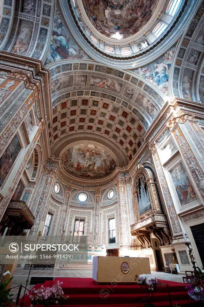 Italy, Lombardy, Mantua, Chiesa di Sant´ Andrea Church, Interior View, Altar