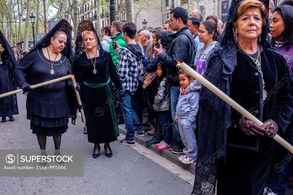 `Mantillas´in procession, sisterhood of Jesus del Gran Poder y virgen de la Macarena, Good Friday, Easter week, La Rambla, Barcelona, Catalonia, Spain