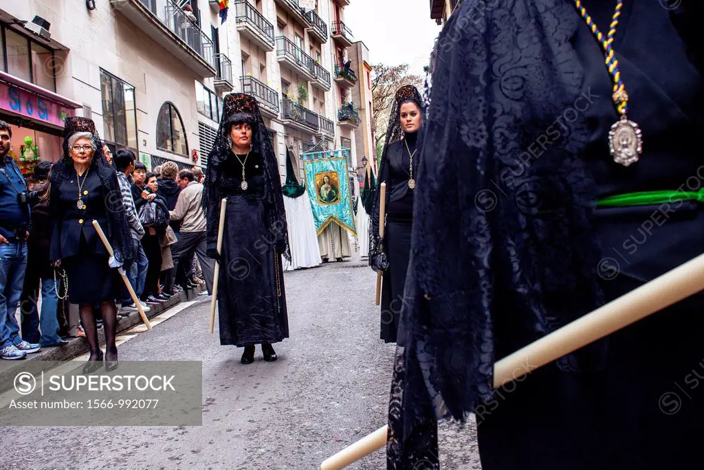`Mantillas´in procession, sisterhood of Jesus del Gran Poder y virgen de la Macarena, Good Friday, Easter week, carrer Hospital, Barcelona, Catalonia,...