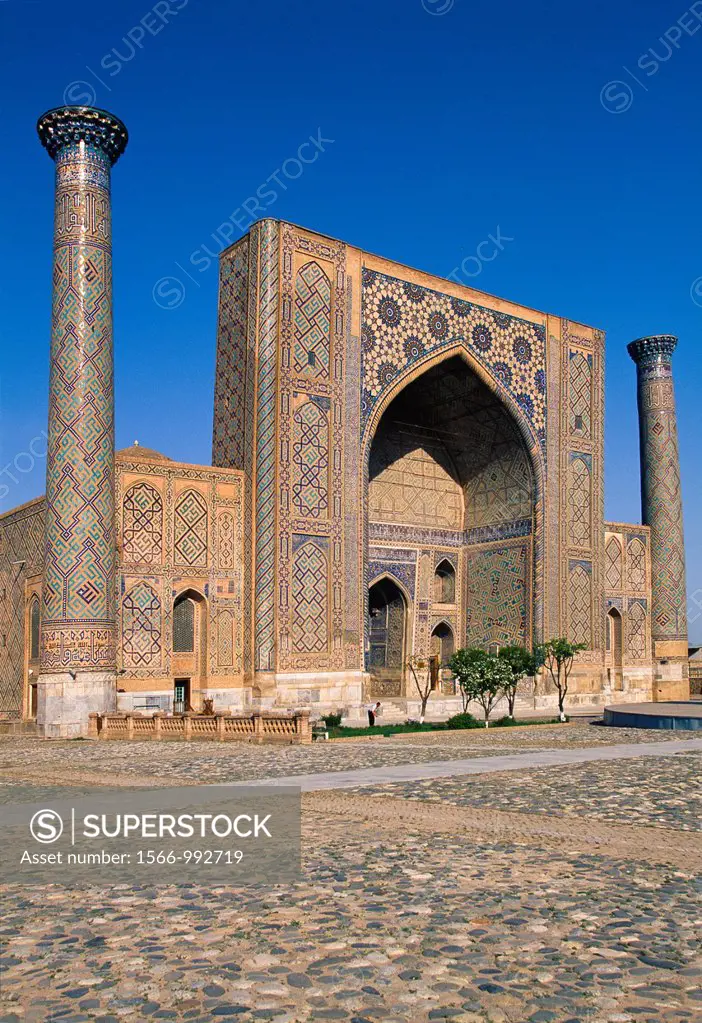 Ulughbek Medressa 1420 The Registan Samarkand Uzbekistan, Central Asia, Silk Road, Unesco World Heritage Site.