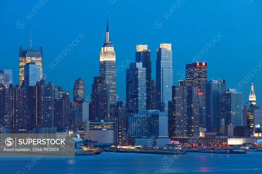 Midtown Skyline Hudson River Manhattan New York City USA