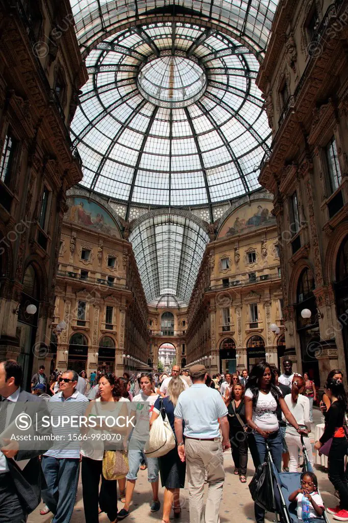 People walking through the Galleria Vittorio Emanuele II, Milan, Italy