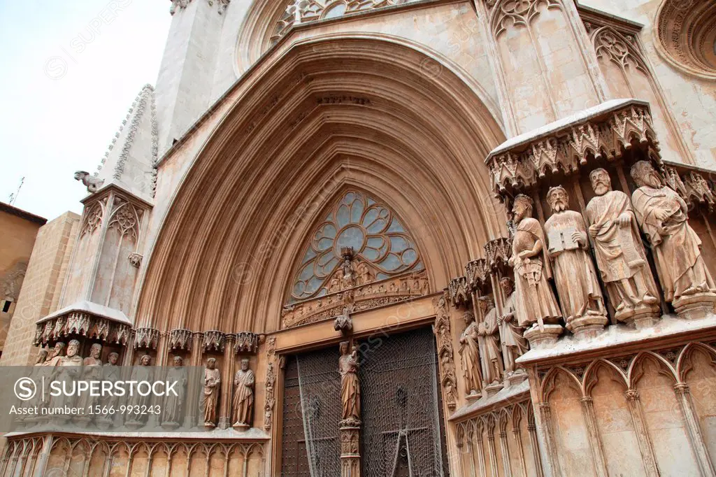 Details of the facade of the Cathedral of Tarragona, Spain, Europe