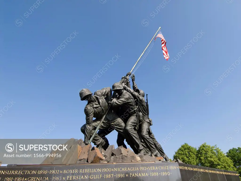 Washington DC, USA, the Iwo Jima Marine Corps War Memorial in Arlington, Virginia.